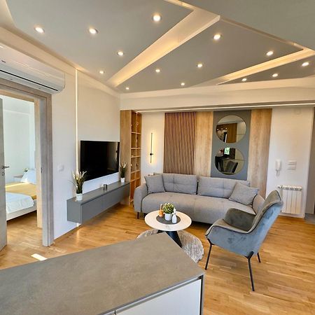 Maria Luxury Apartment Skopje Exteriör bild