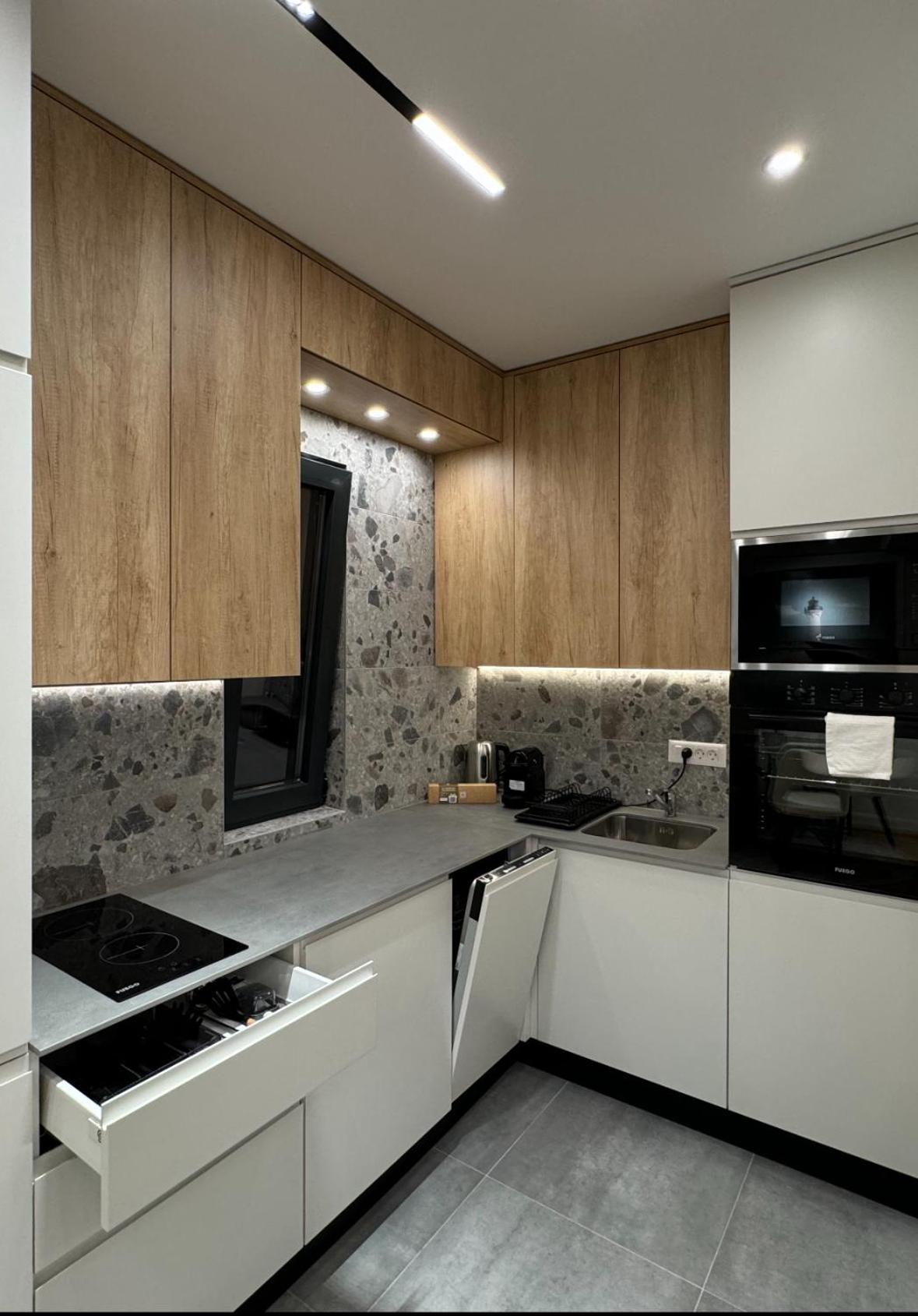 Maria Luxury Apartment Skopje Exteriör bild