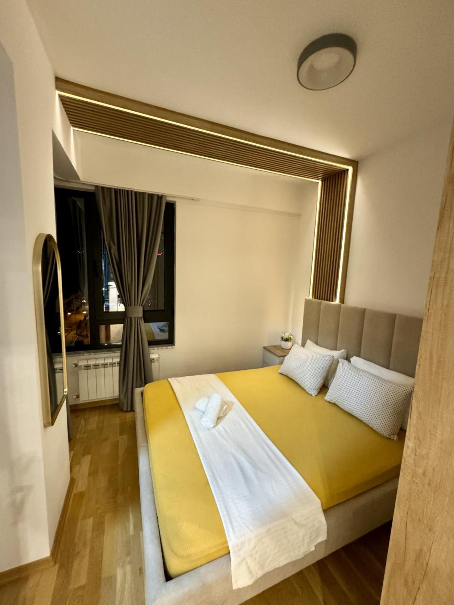 Maria Luxury Apartment Skopje Exteriör bild