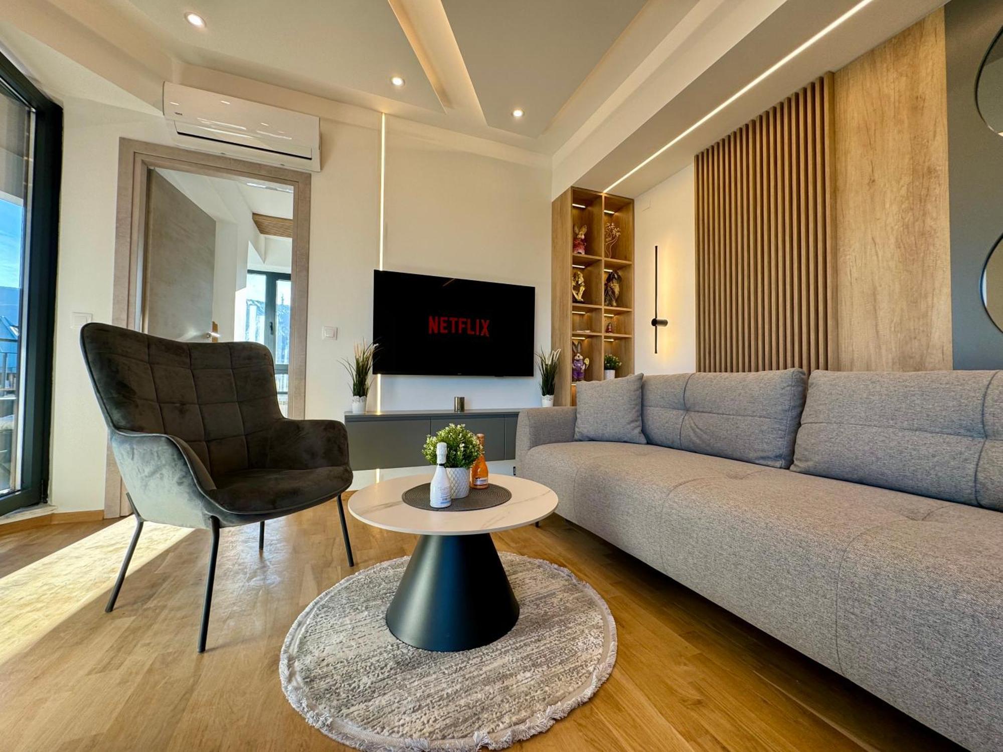 Maria Luxury Apartment Skopje Exteriör bild
