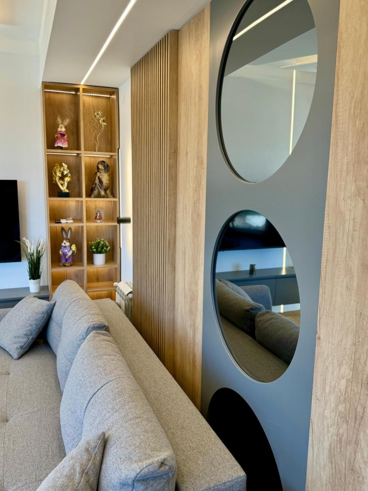 Maria Luxury Apartment Skopje Exteriör bild